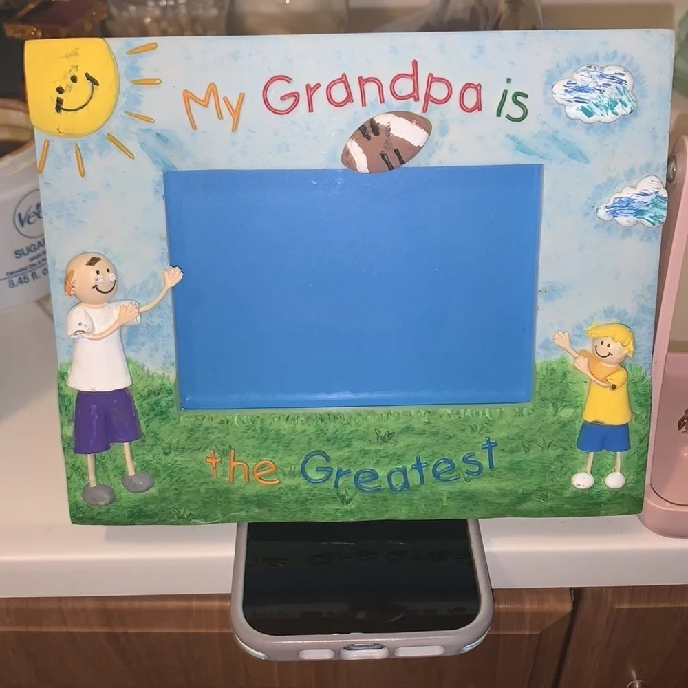 EUC Greatest Grandpa frame